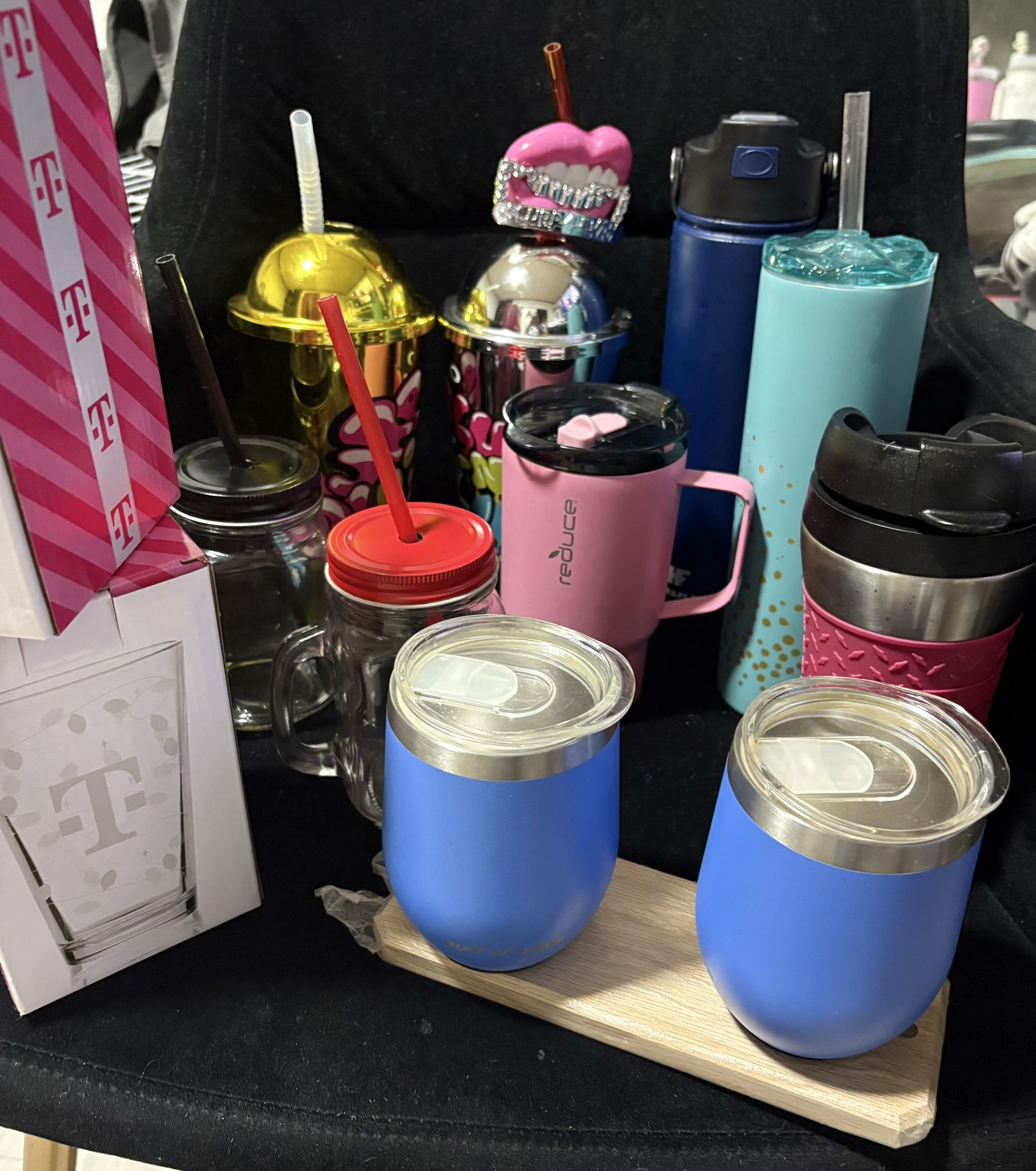 Cups/ Bottles
