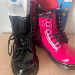Kids Dr Martin's Size 9C 