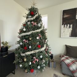 Christmas Tree 12’ Ft Tall