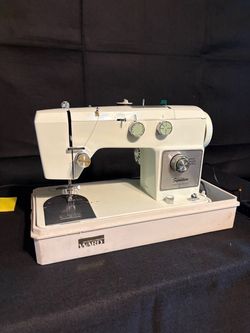 Vintage Montgomery Ward Signature Sewing Machine