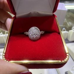 10k Gold REAL Diamond Engagement Ring For A Good Price!! 1/2 Ctw Real Diamonds!!