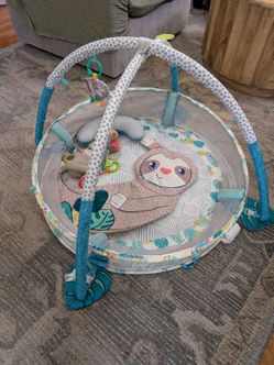 FREE Sloth themed Activity Gym for Baby