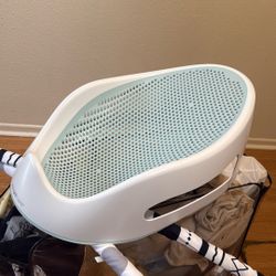 New Born And Infant Bath 