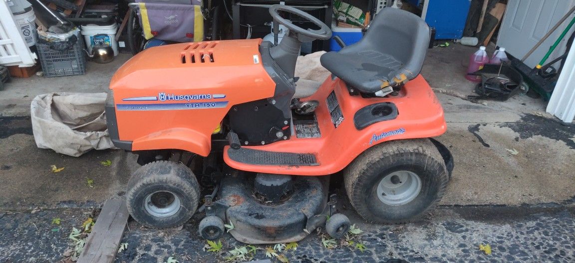 Ride On Lawnmower