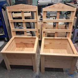 20x20x11 1/4 Cedar Planter With 5" rise and Trellis 