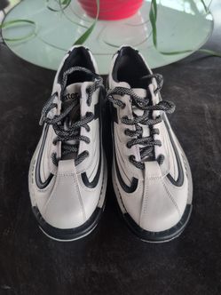 Dexter White and Black Bowling Shoes