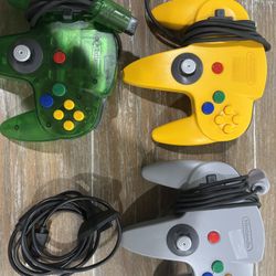 N64 Controllers(3)