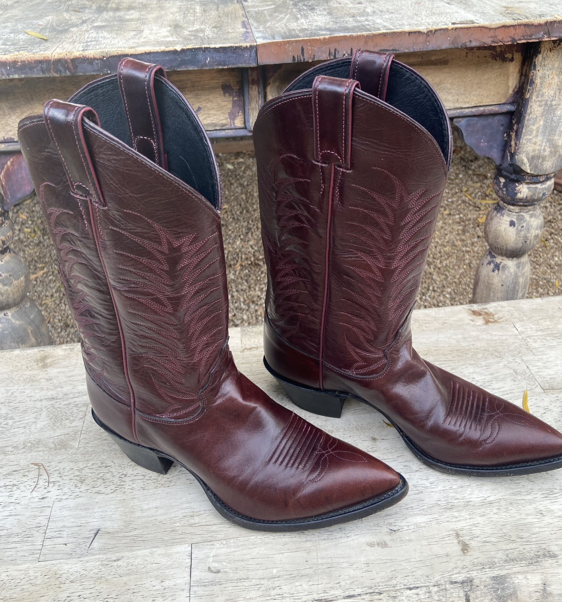 Women’s Western Cowboy Boots $160                             Originally $300