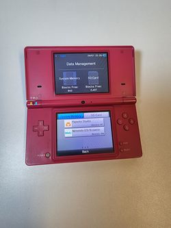 Nintendo DSi PINK Handheld System & Games