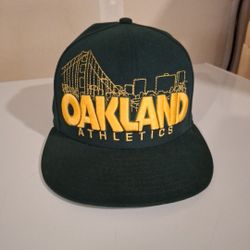 Oakland A's Vintage New Era 59 Fifty Hat Size 7 1/4