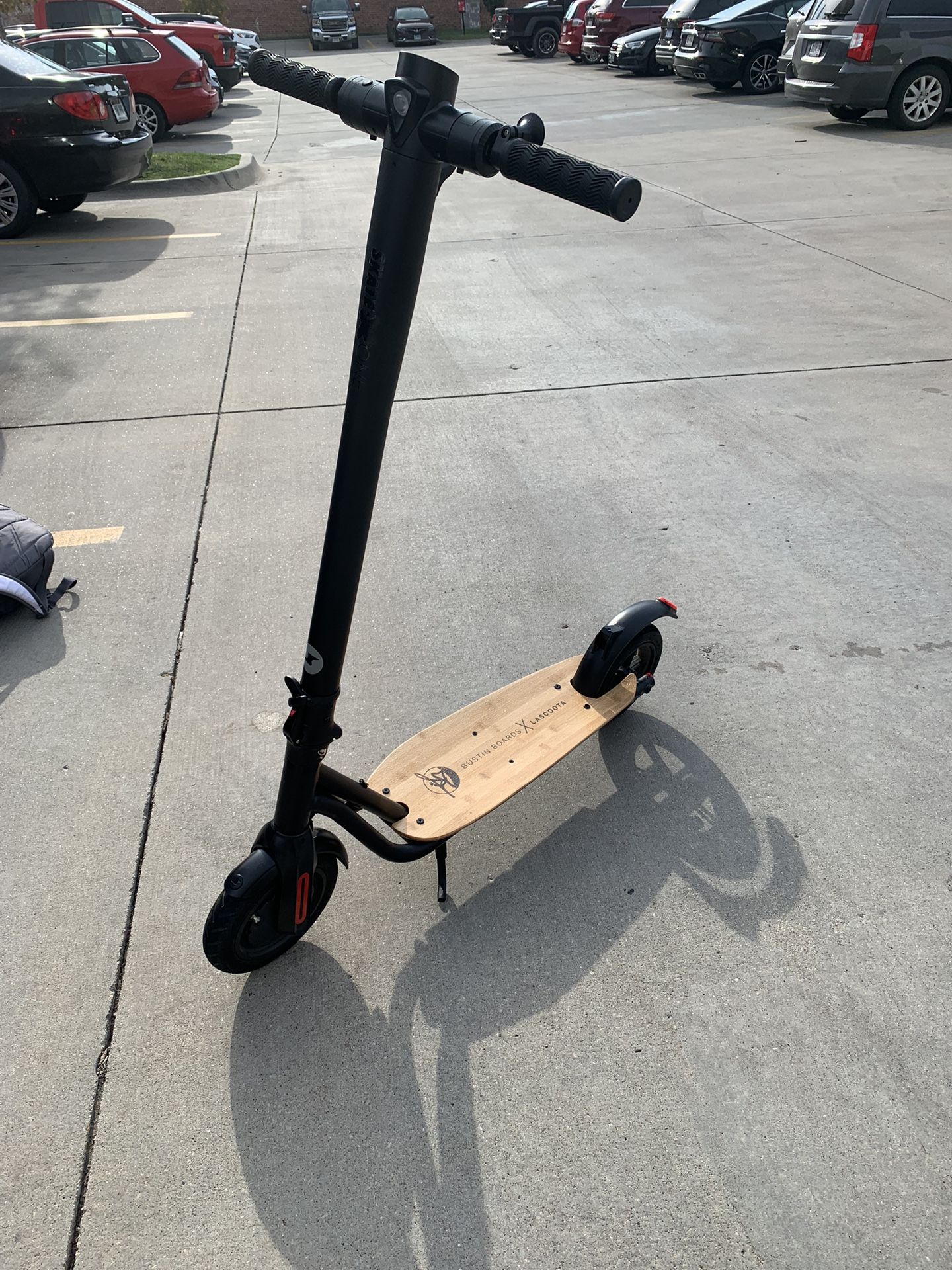 $275/OBO LaScoota Skate-X One Scooter w/ Bustin Boards Core - Used Sparingly