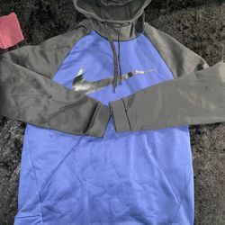 Nike Dri-Fit Hoodie