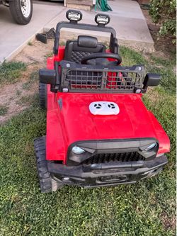 Kids Ride-On Jeep – Red