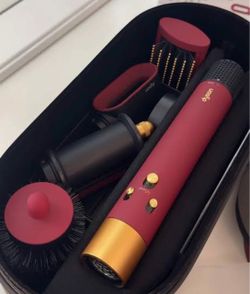 Dyson multi styler
