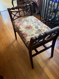 Stool, mahogany backless bedside stool