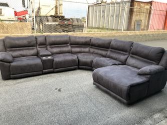 Power Reclining Sectional Couch