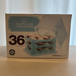 A Baker’s Dream! A Cupcake Carrier - Holds 3 Dozen Cupcakes!