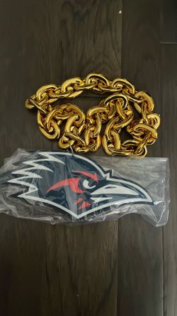 UTSA rowdy chain