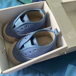 Blue Robeez 9-12 Soft Sole Shoes