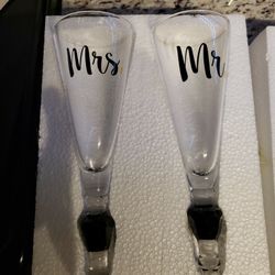 Mr. & Mrs. Champagne Flutes Stemware Glasses