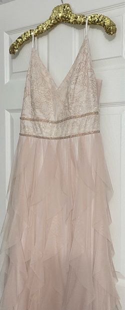 Beautiful dress  $110 size 13/14.   M