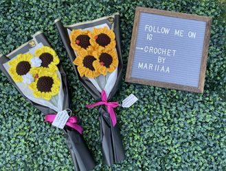 Sunflowers š