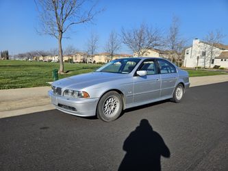 2001 BMW 540i