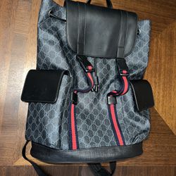 AUTHENTIC MENS GUCCI BACKPACK