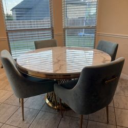 Modern Dinning Table