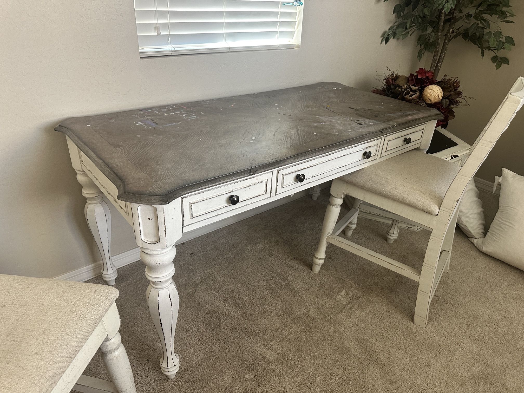 Beautiful White Washed Desk With 2 Chairs Crafting Beach Coastal Chic
