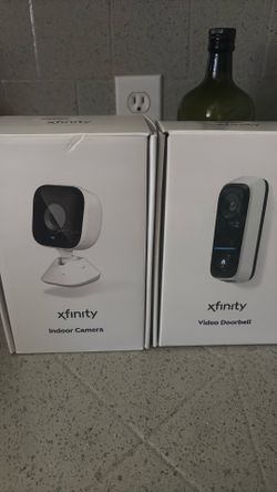 Xfinity indoor camera and video doorbell NEVER OPENED