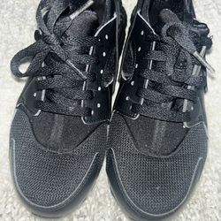 Nike ‘Huarache’ Shoes