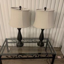 End Table With 2 Lamps