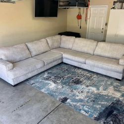 Ashley Furniture Rawcliffe 3-Piece Sectional