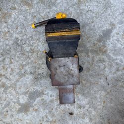 Small Vise