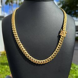 Jewelry 10k solid Yellow Gold brand New Cuban link 22” Chain necklace 98.10 grams 8.20mm