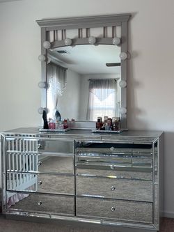 King size bed