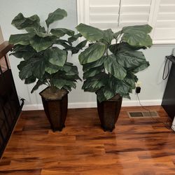 DECORATIVE ARTIFICIAL PLANTS