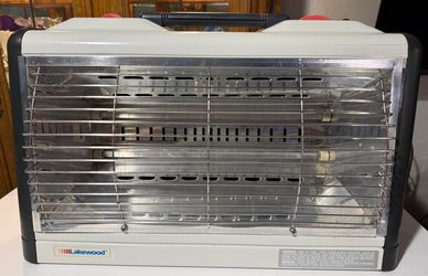 Vintage￼ Lakewood Radiant Quartz Space Heater