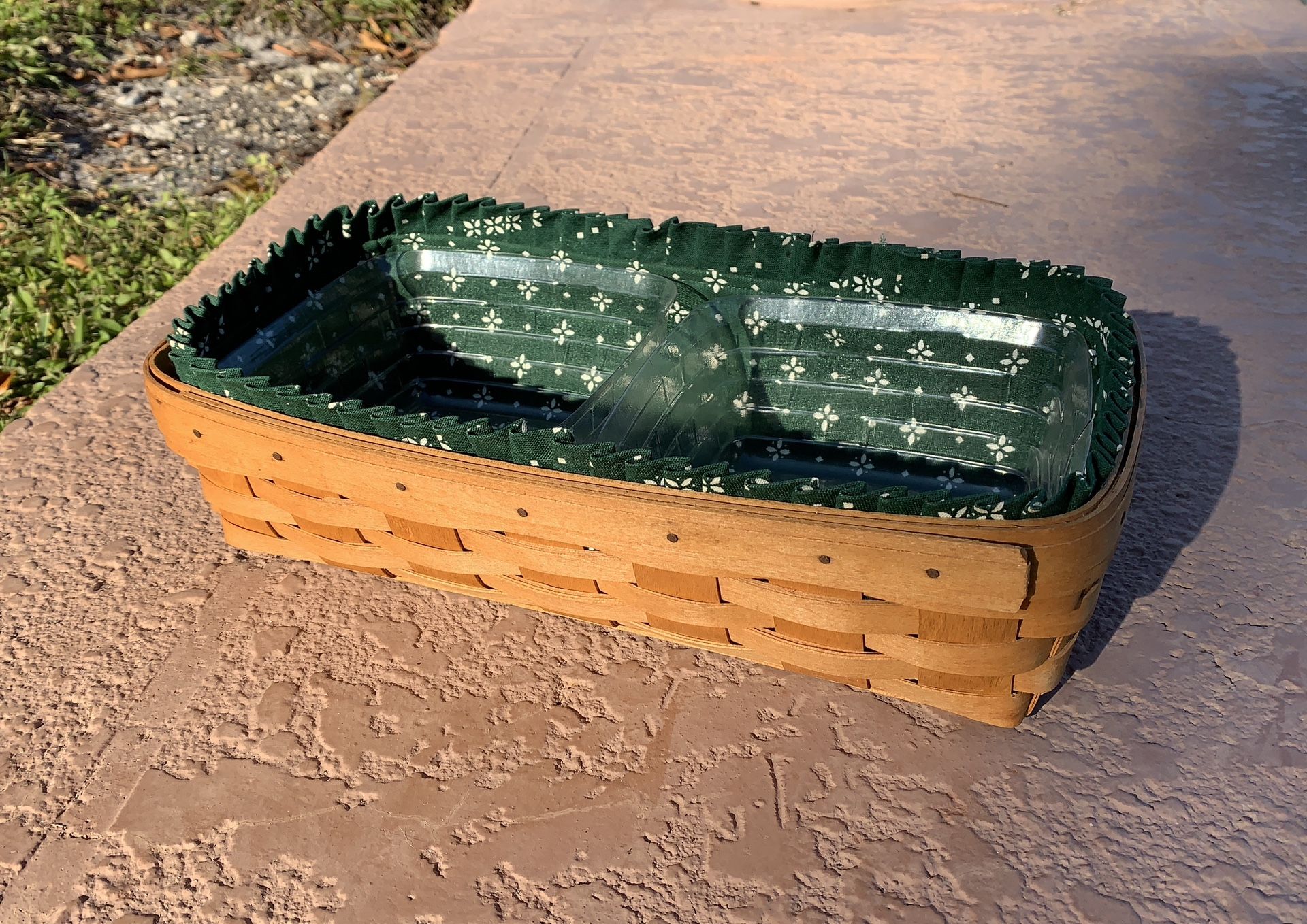 Vintage Longaberger Baskets bread basket, liner, and inserts for Sale in Fort Lauderdale, FL