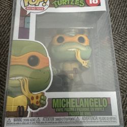 Funko POP! Retro Toys: Teenage Mutant Ninja Turtles - Michelangelo #18