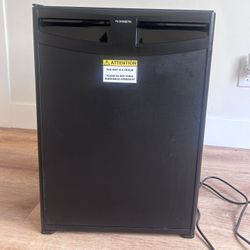 Domestic Mini Cooler