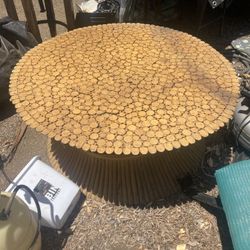 Awesome Table About 3 Feet Diameter 