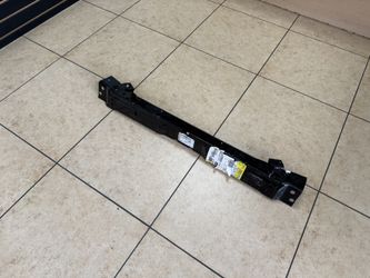 2013/2016 Chevy Malibu Upper Tie B
