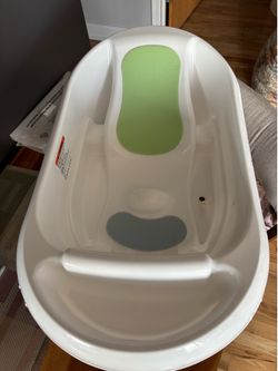 FREE! Baby Bathtub