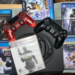 PS4 With 10 Games 2 Controllers