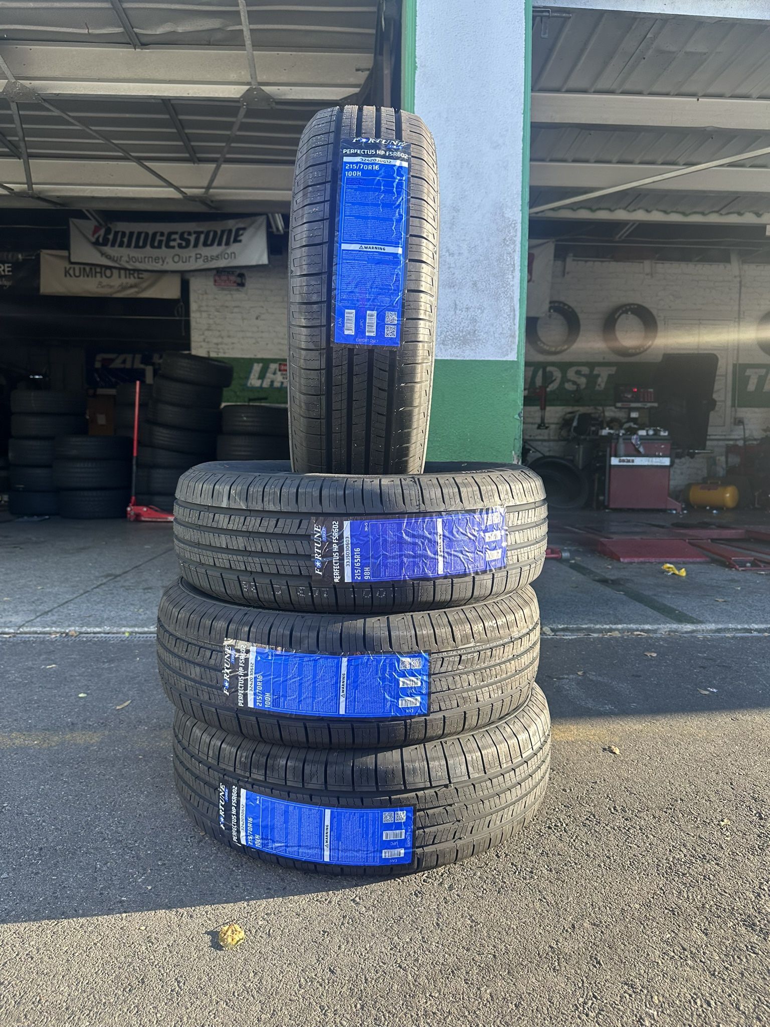 π₯ 4 NEW Fortune Perfectus FSR602 Tires | P215/70R16 | 50,000 Mile Warranty | Free Install & Balance
