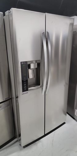 LG Side-by-Side Stainless Steel Refrigerator
