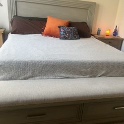 Cal King Gray Bed Frame w/ LED Lights And Storage
