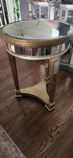 Mirror Table